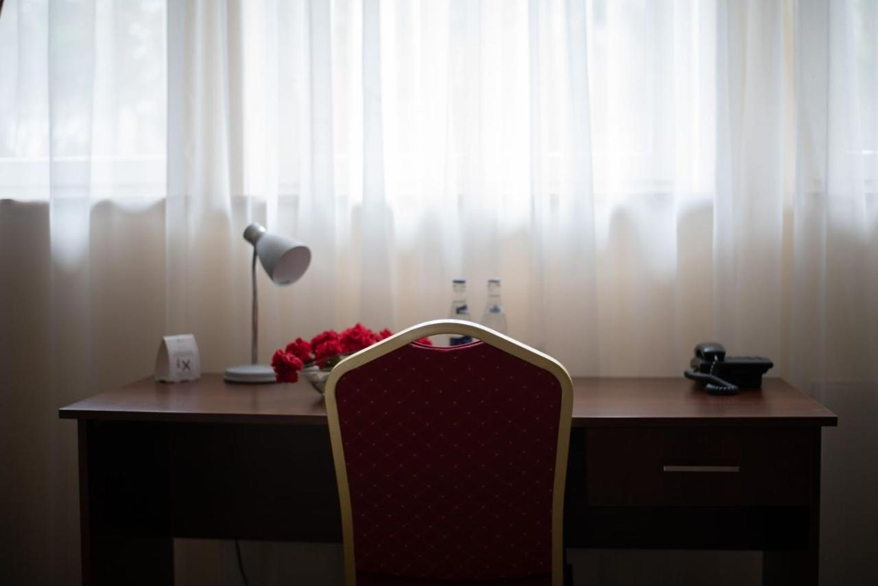 Nielisz Hotel Marina מראה חיצוני תמונה
